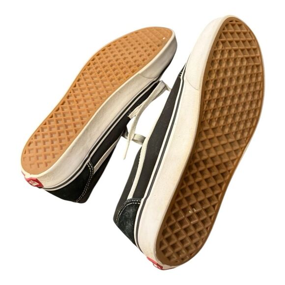 Vans Old Skool Black and White Low top sneakers size 8.5 womens - Picture 7 of 8